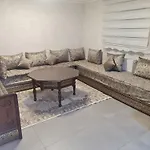 Sehr Grosse 5 Mit Garten Und Terasse Apartment Wiesbaden