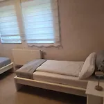 Sehr Grosse 5 Mit Garten Und Terasse Apartment *