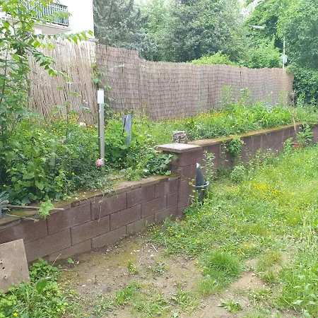 Sehr Grosse 5 Mit Garten Und Terasse