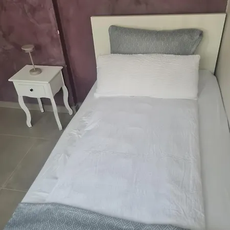 Διαμέρισμα Sehr Grosse 5 Mit Garten Und Terasse *