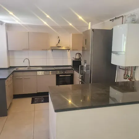 Apartmán Sehr Grosse 5 Mit Garten Und Terasse *