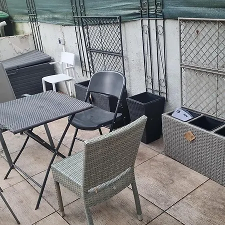 Sehr Grosse 5 Mit Garten Und Terasse Apartmán *