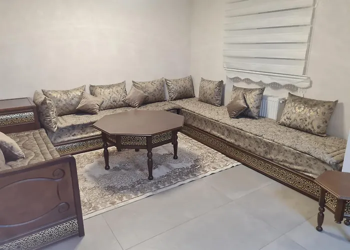 Sehr Grosse 5 Mit Garten Und Terasse 아파트 비스바덴