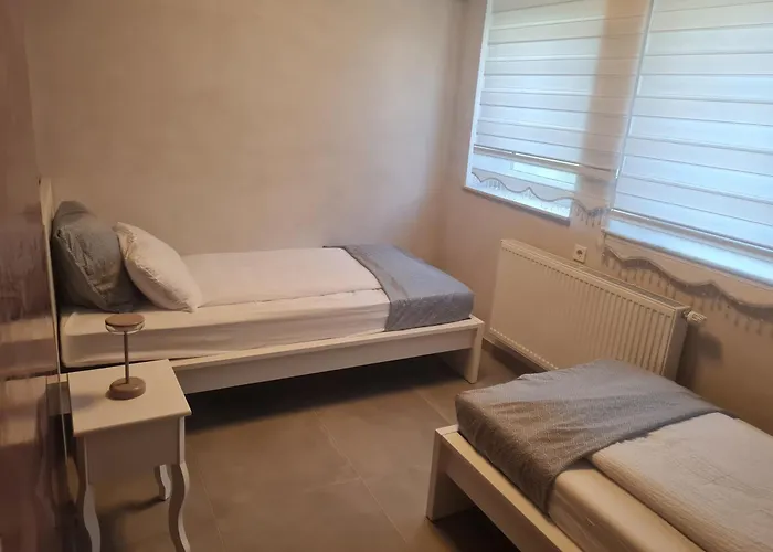 아파트 Sehr Grosse 5 Mit Garten Und Terasse *